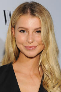 Lexi Atkins at VANITY FAIR and L?Oreal Paris D.J. Night.
