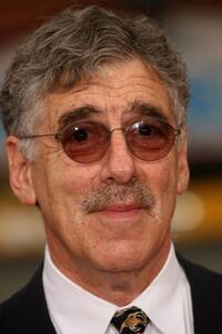 Elliott Gould at the premiere of the film "Ocean's 13" at Grauman's Chinese Theatre.
