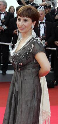 Ariane Ascaride at the photocall of "Le Scaphandre et le Papillon."