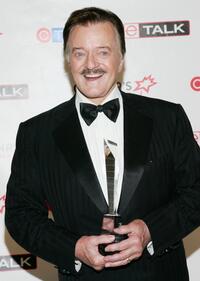 Robert Goulet at the Canada's Walk of Fame Gala sponsored by Chanel at the HummingBird Centre.