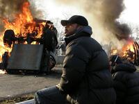 Director F. Gary Gray on set of "Law Abiding Citizen."