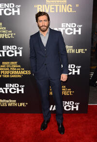 Jake Gyllenhaal at the California premiere of "End of Watch."