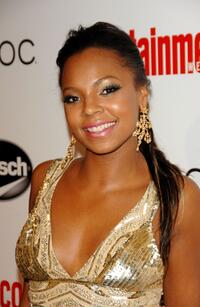 Ashanti at the Entertainment Weekly Grammy After Party Toasting LA Reid.