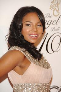 Ashanti at the 2007 Angel Ball sponsored by LEVIEV to benefit the G and P Foundation for Cancer Research.