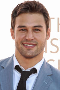 Ryan Guzman