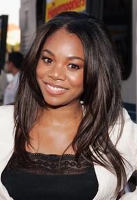 Regina Hall at the premiere of "The Honeymooners."