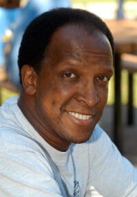 Dorian Harewood at the 10th Annual Gala Fundraiser to benefit the Alzheimer's Assoicaition, attends "A Night Sardi's".