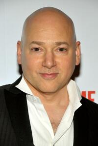 Evan Handler at the 66th Annual Golden Globe Awards.