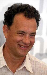 Tom Hanks at a photocall for the film “Road to perdition” in Venice, Italy. 