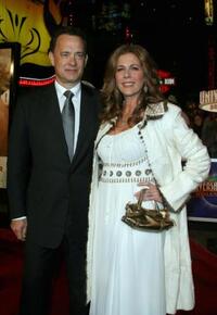 Tom Hanks and Rita Wilson at the Los Angeles premiere of "Charlie Wilson's War."
