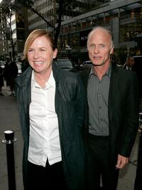 Ed Harris and Amy Madigan at the cocktail party of "Copying Beethoven".