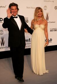 Goldie Hawn and Kurt Russell at the Cinema Against AIDS 2007 in aid of amfAR at Le Moulin de Mougins during the 60th International Cannes Film Festival.