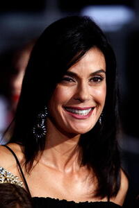 Teri Hatcher at the L.A. premiere of "Enchanted."