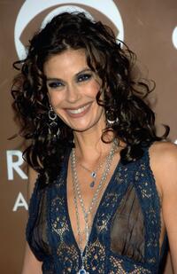 Teri Hatcher at the 48th Annual Grammy Awards.