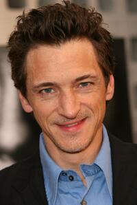 John Hawkes at the premiere of "Deadwood - Season 3."