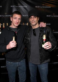 John Hawkes and Yul Vazquez at the 2008 SAG Awards.