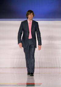Jon Heder at the 4th Annual "Ten" fashion show.