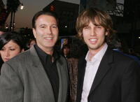 Jon Heder at the "Just Like Heaven" premiere.