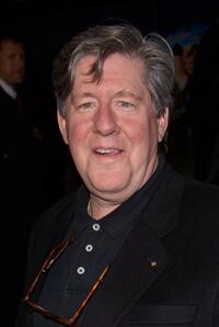 Edward Herrmann at the premiere of the movie "The Cat's Meow".