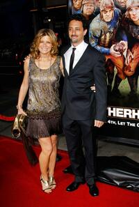 Grant Heslov and wife Lisa at the premiere of "Leatherheads."