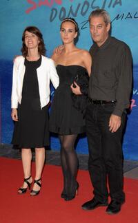 Irene Jacob, Sophie Auster and Paul Auster at the premiere of "The Inner Life of Martin Frost" during the 55th San Sebastian International Film Festival.