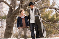 Freddie Highmore and Robin Williams in "August Rush."