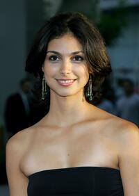 Morena Baccarin at the premiere of "The 40 Year-Old Virgin."