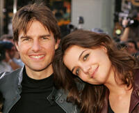 Tom Cruise and Katie Holmes at the Los Angeles fan screening of "War of the Worlds" in Los Angeles.