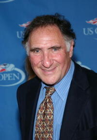 Judd Hirsch at the 2004 U.S. Open