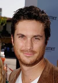 Oliver Hudson at the California premiere of "Dreamer."