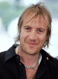 Rhys Ifans at the photocall of "Chromophobia" during the 58th edition of the Cannes International Film Festival.