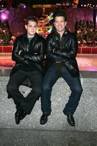 Michael Buble and Chris Isaak at the Rockefeller Center Christmas tree lighting ceremony.