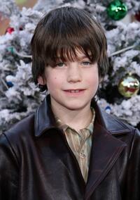Liam James at the premiere of "Fred Claus."