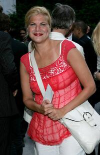 Kristen Johnston at the opening of "The Paris Letter."