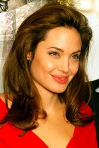 Angelina Jolie at the photocall of "Alexander."