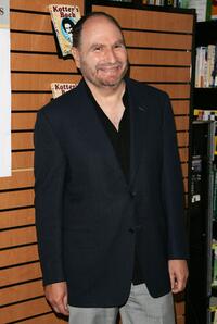 Gabe Kaplan at the Barnes and Noble to promote his new book "Kotter's Back."