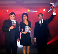 Rishi Kapoor, Priyanka Chopra and Guest at the book launch of "Discover the diamond in you - a 59 minute guide to success."