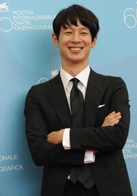 Ryo Kase at the photocall of "The Sky crawlers" during the 65th Venice International Film Festival.