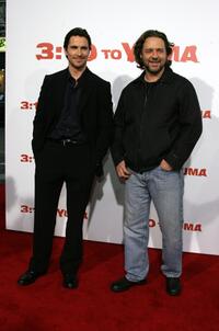 Christian Bale and Russell Crowe at the Los Angeles premiere of "3:10 To Yuma."