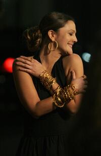Drew Barrymore at the premier of the film "Music and Lyrics".