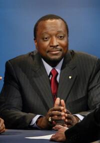 Alan Keyes at the final debate for Illinois Senate Race.