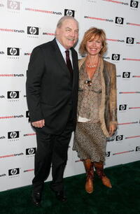 Stacy Keach and wife Malgosia Tomassi at the Los Angeles premiere of "An Inconvenient Truth".