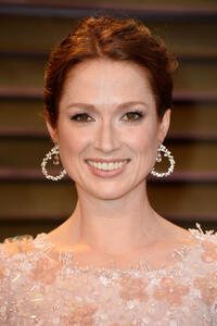 Ellie Kemper at the 2014 Vanity Fair Oscar Party hosted by Graydon Carter in West Hollywood, California. 