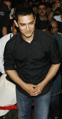 Aamir Khan at the book launch of "Bachchanalia."