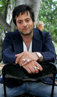 Fardeen Khan on the set of "Heyy Babyy!"