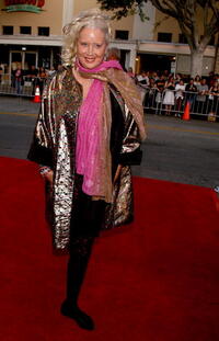 Sally Kirkland at the premiere of "Babel".