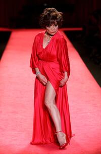 Eartha Kitt at The Heart Truth - Red Dress Fall 2006 fashion show at the 'Tent' during Olympus Fashion Week.