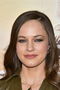 Alexis Knapp at the Los Angeles premiere of Netflix's "Slumberland".