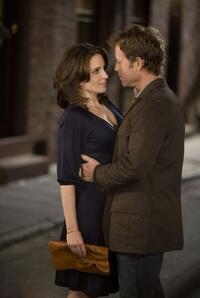 Tina Fey as Kate Holbrook and Greg Kinnear as Rob in "Baby Mama."
