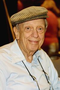Don Knotts at the Hollywood Collectors And Celebrity Show.